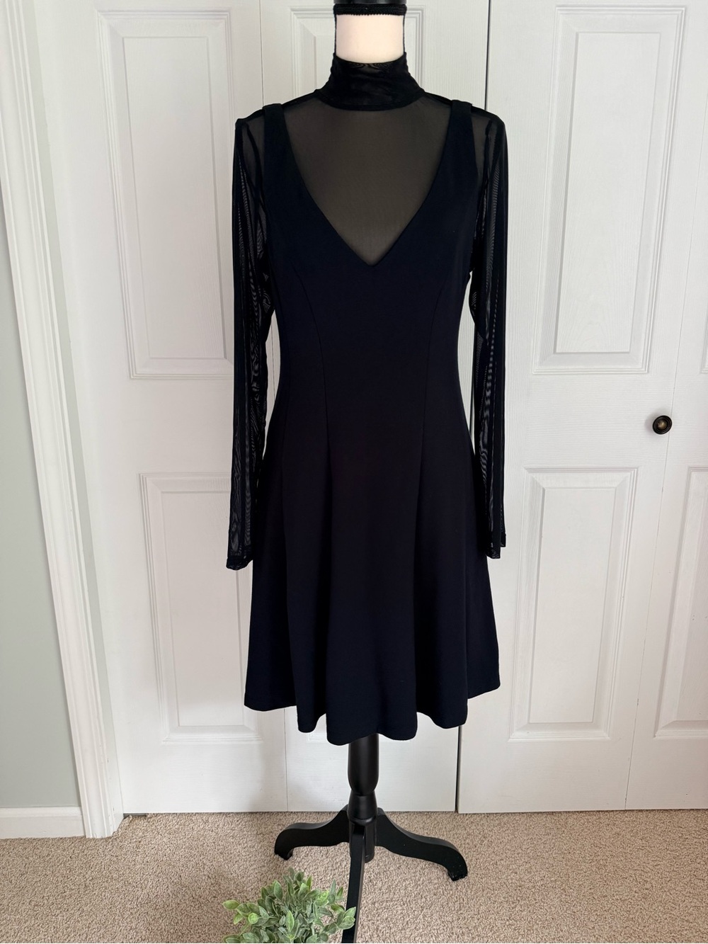 Anthropologie Maeve Black Knee Length Cocktail Dress Medium